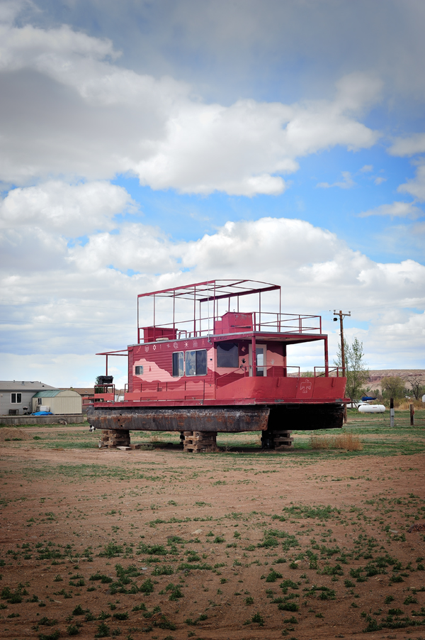 house boat